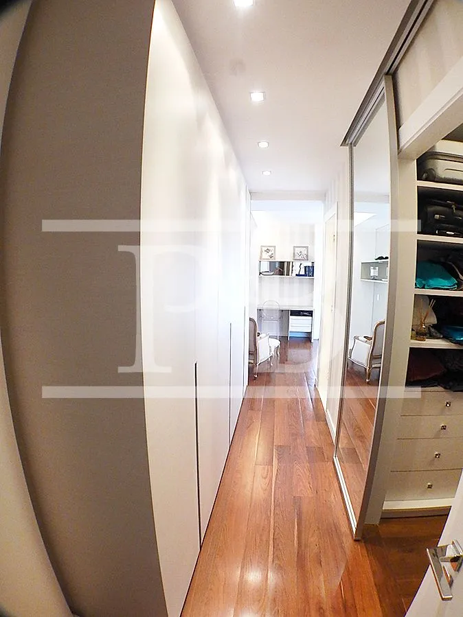 4-bedroom apartment with 319 m² and 4 parking spaces — photo 18