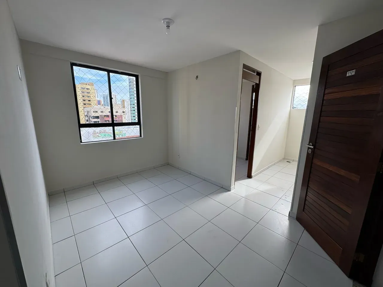 Unfurnished 100 m² apartment with 4 bedrooms and 2 en-suites — photo 11