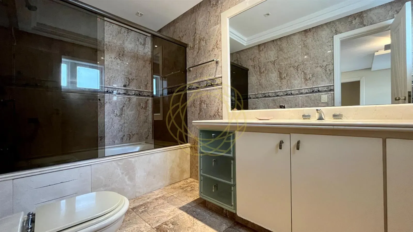 Casa mobiliada com 7 quartos e 984 m², 5 suítes — photo 25
