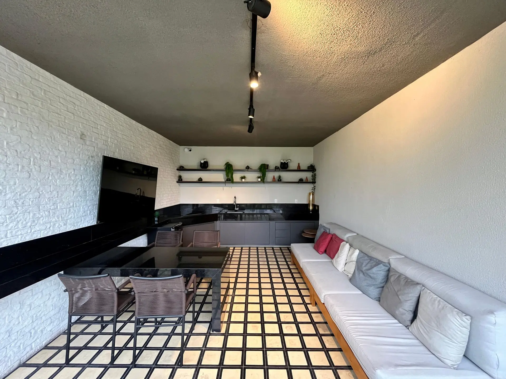 Wood or laminate floors in a 2-bedroom apartment, 45 m² — photo 8