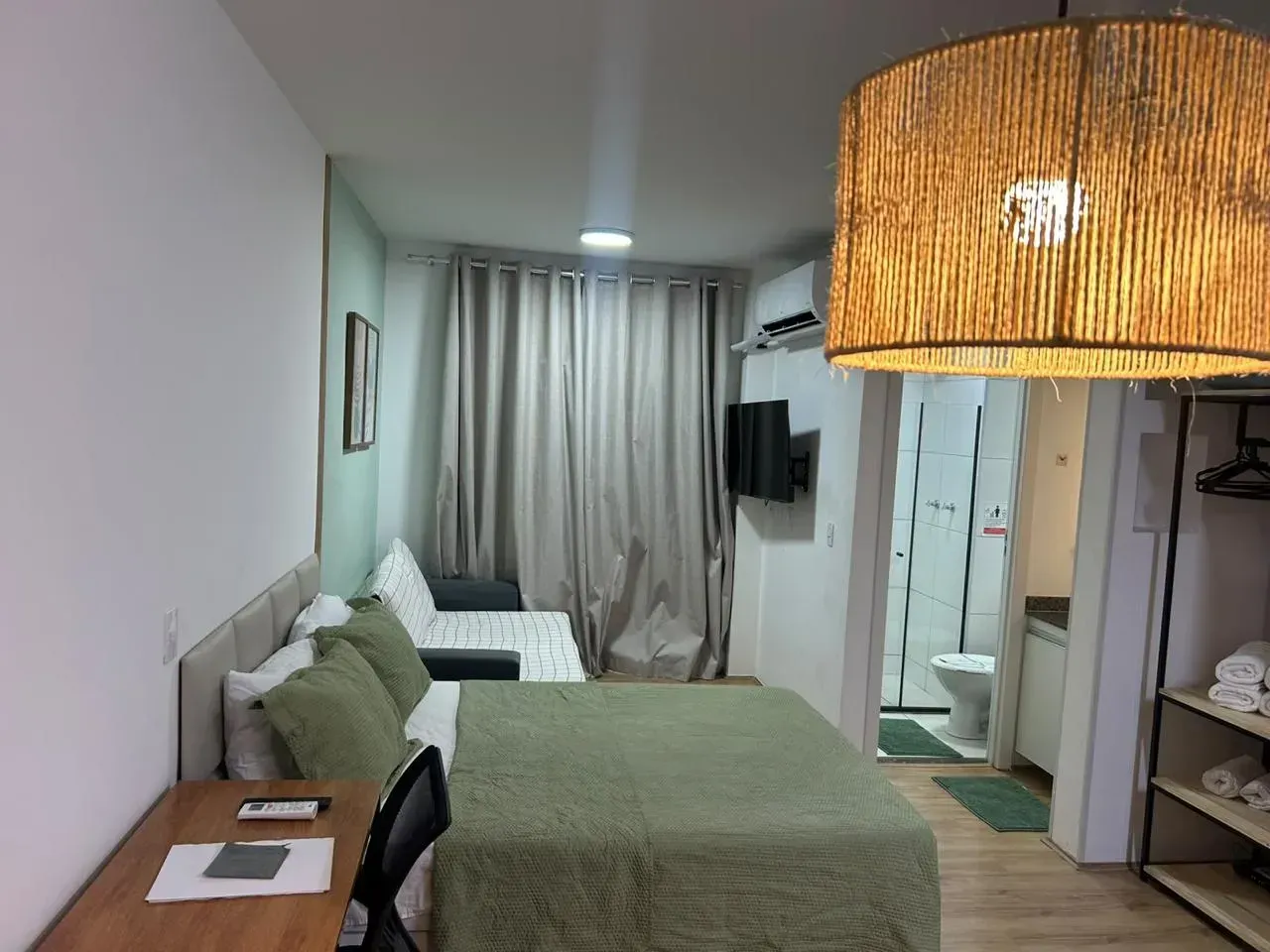 One-bedroom apartment with a home office in Rio de Janeiro