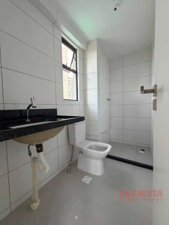Невмебльована квартира 95 м² з 3 спальнями та 2 місцями — photo 10