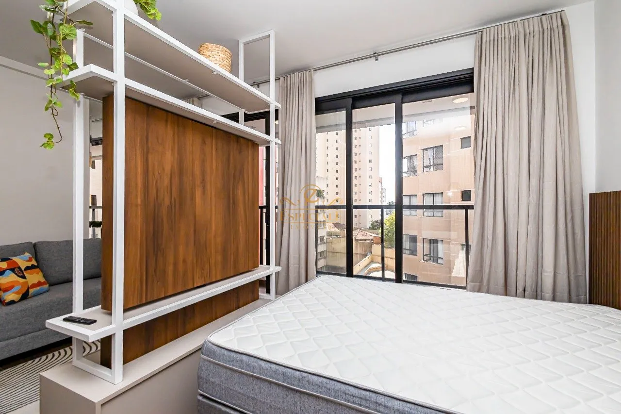 1-bedroom apartment with 35 m² and wood flooring — photo 14