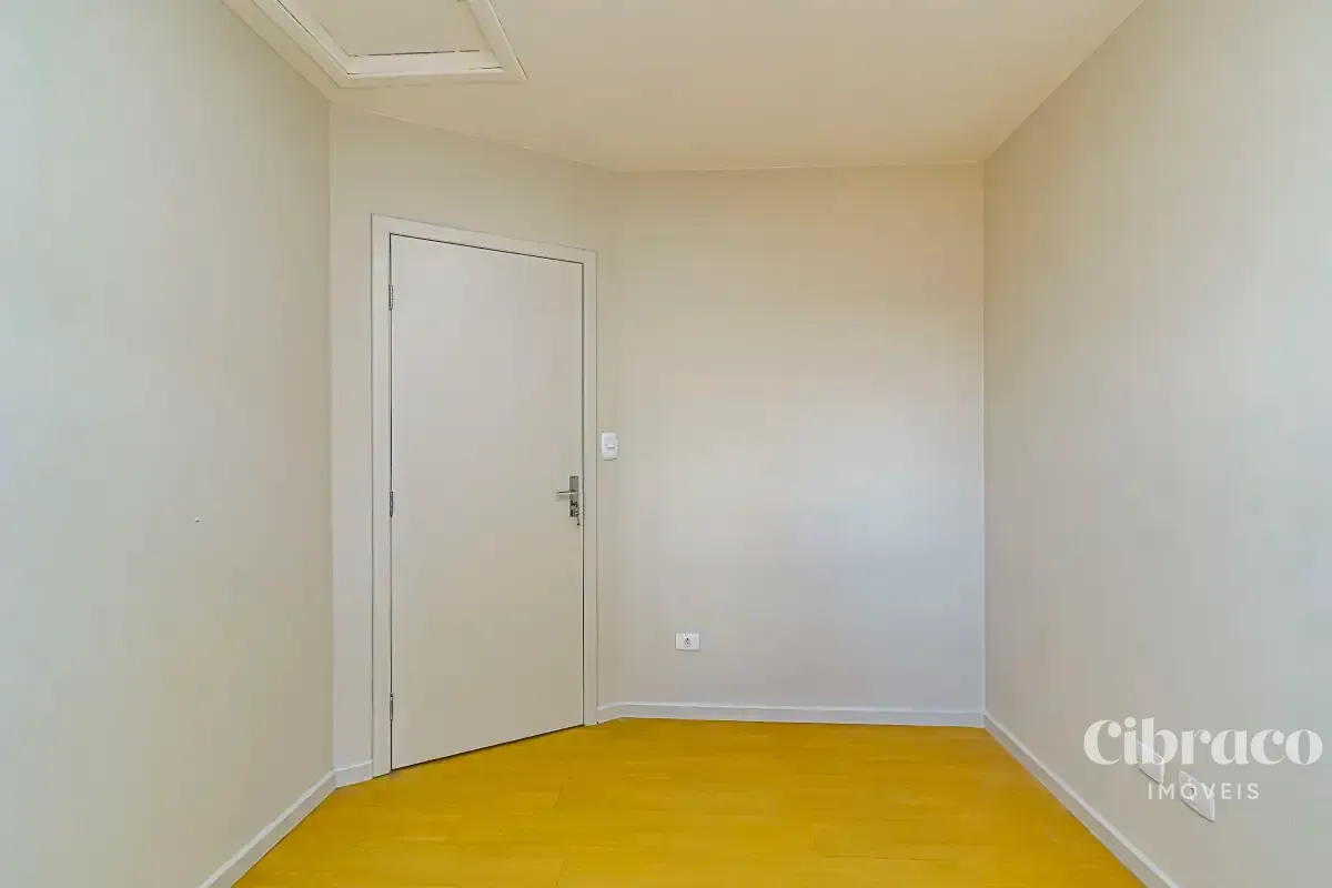140 m² townhouse with 3 bedrooms and 3 parking spots — photo 21