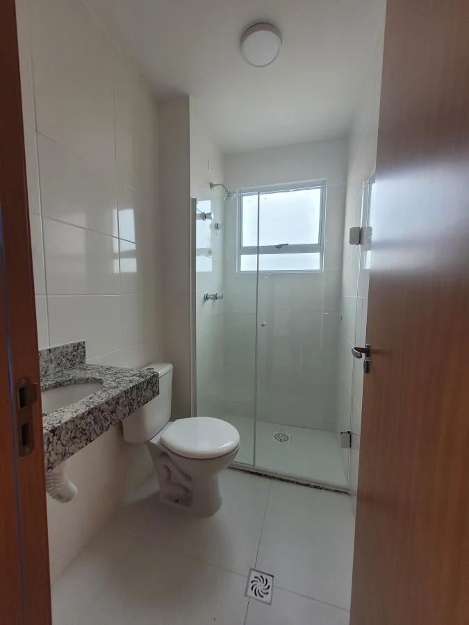 Wood or laminate floors in a 2-bedroom apartment, 58 m² — photo 9
