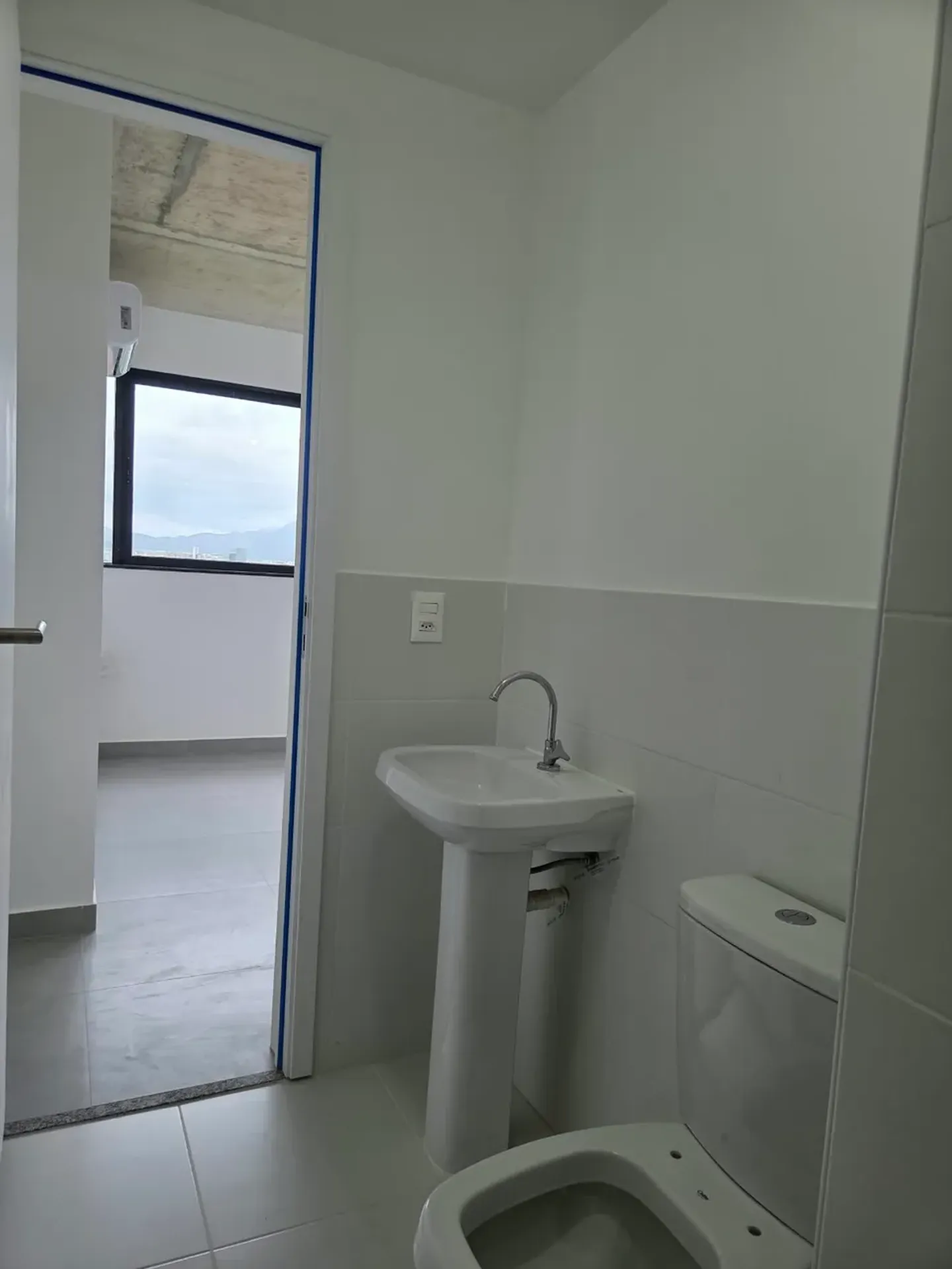 Home office in a 2-bedroom apartment, 56 m² — photo 25