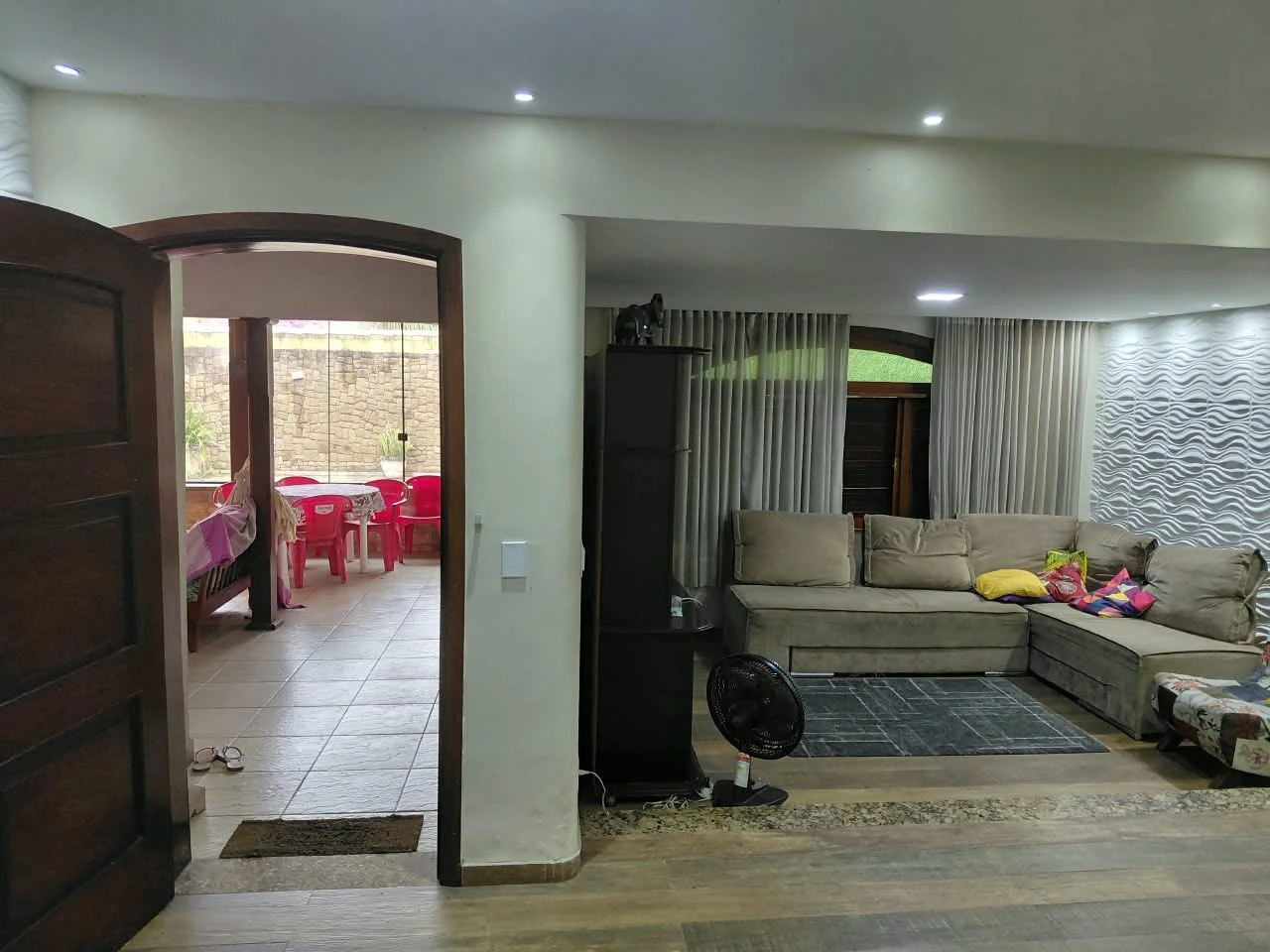 Furnished house with 3 bedrooms, 360 m² and 2 parking spots — photo 23