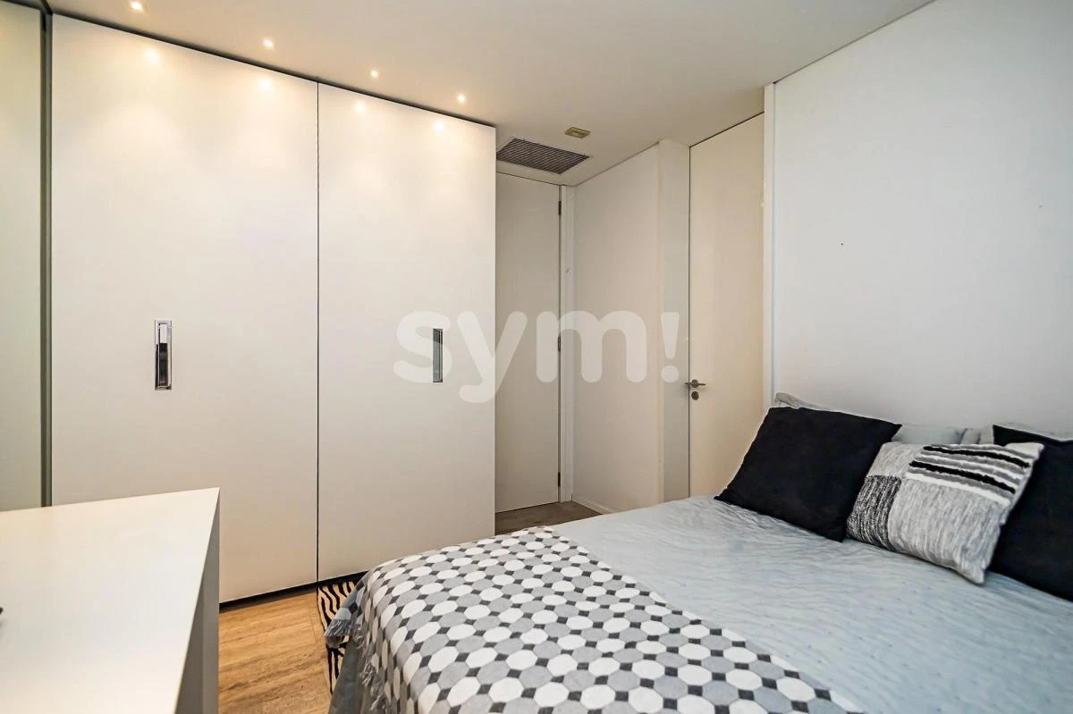 392 m² furnished apartment with 3 bedrooms and 5 baths — photo 25