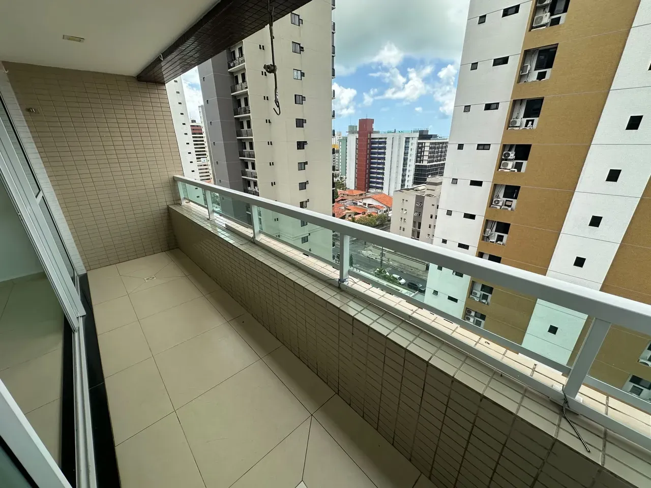 2-bedroom apartment with a washing machine in João Pessoa
