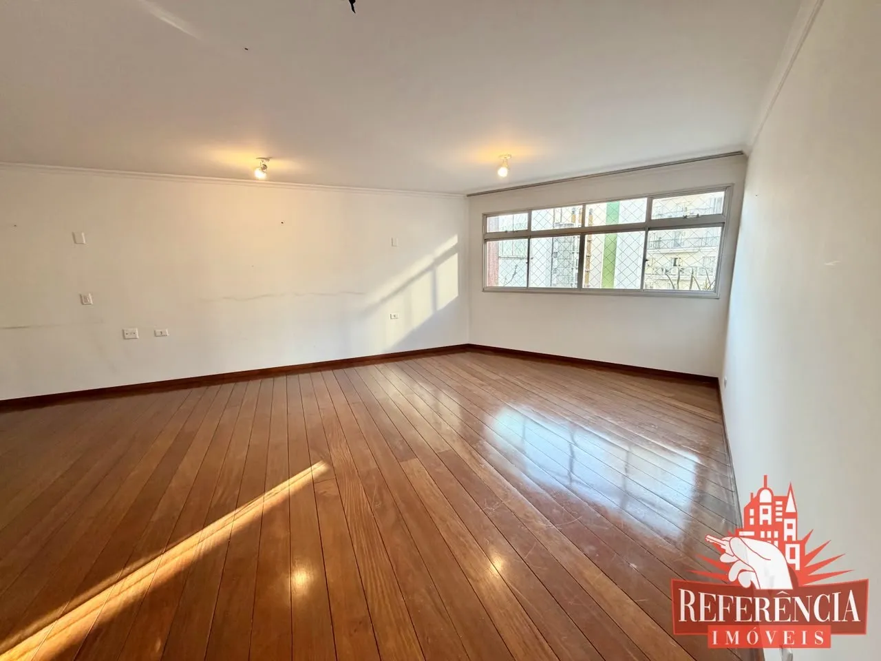 3-bedroom unfurnished apartment with a glass balcony and 2 parking — photo 14