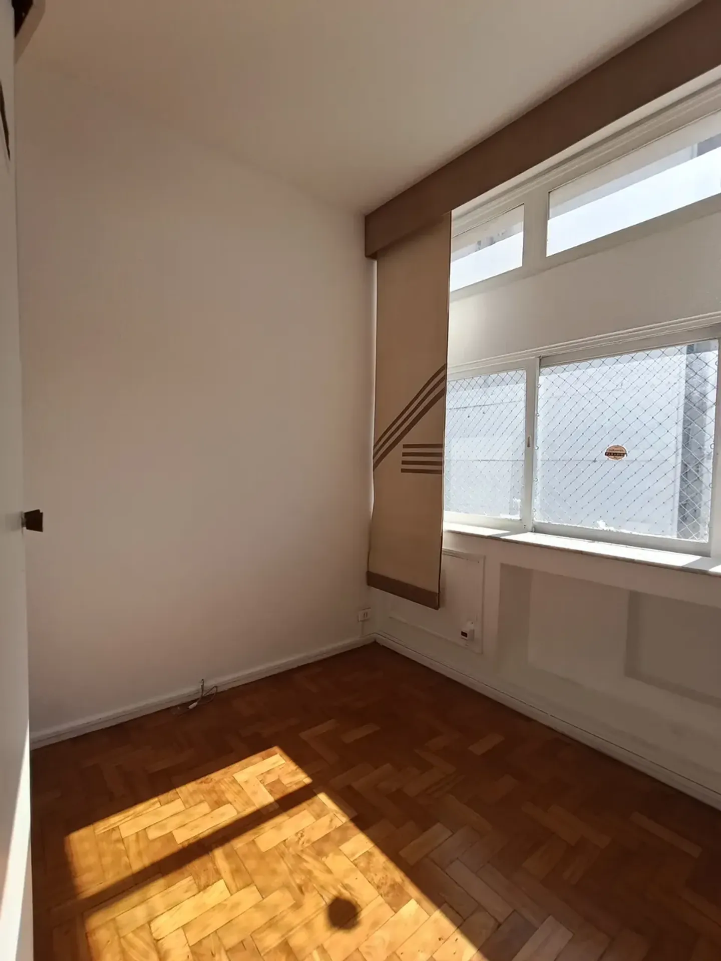 11th-floor apartment with 2 bedrooms and 2 bathrooms — photo 3