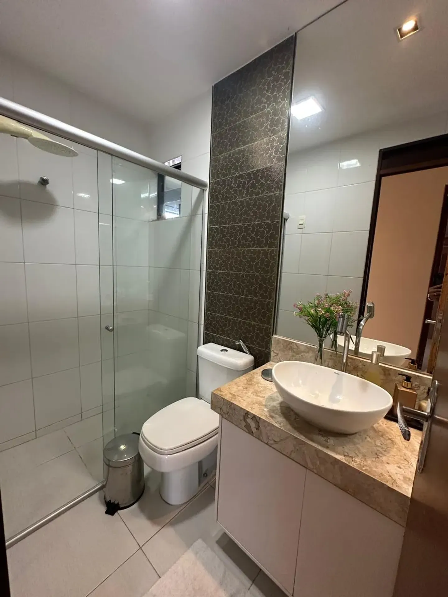 Washing machine in a 3-bedroom apartment, 110 m² — photo 3