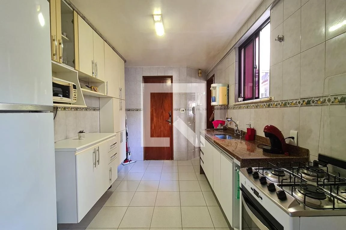 93 m² apartment with a washing machine and a home office — photo 15