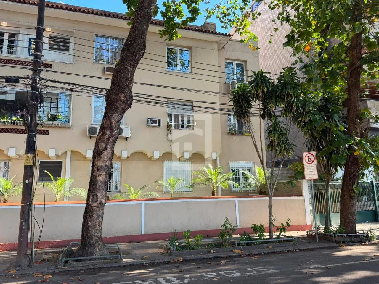 Apartment on the 1st floor with a water view — photo 8