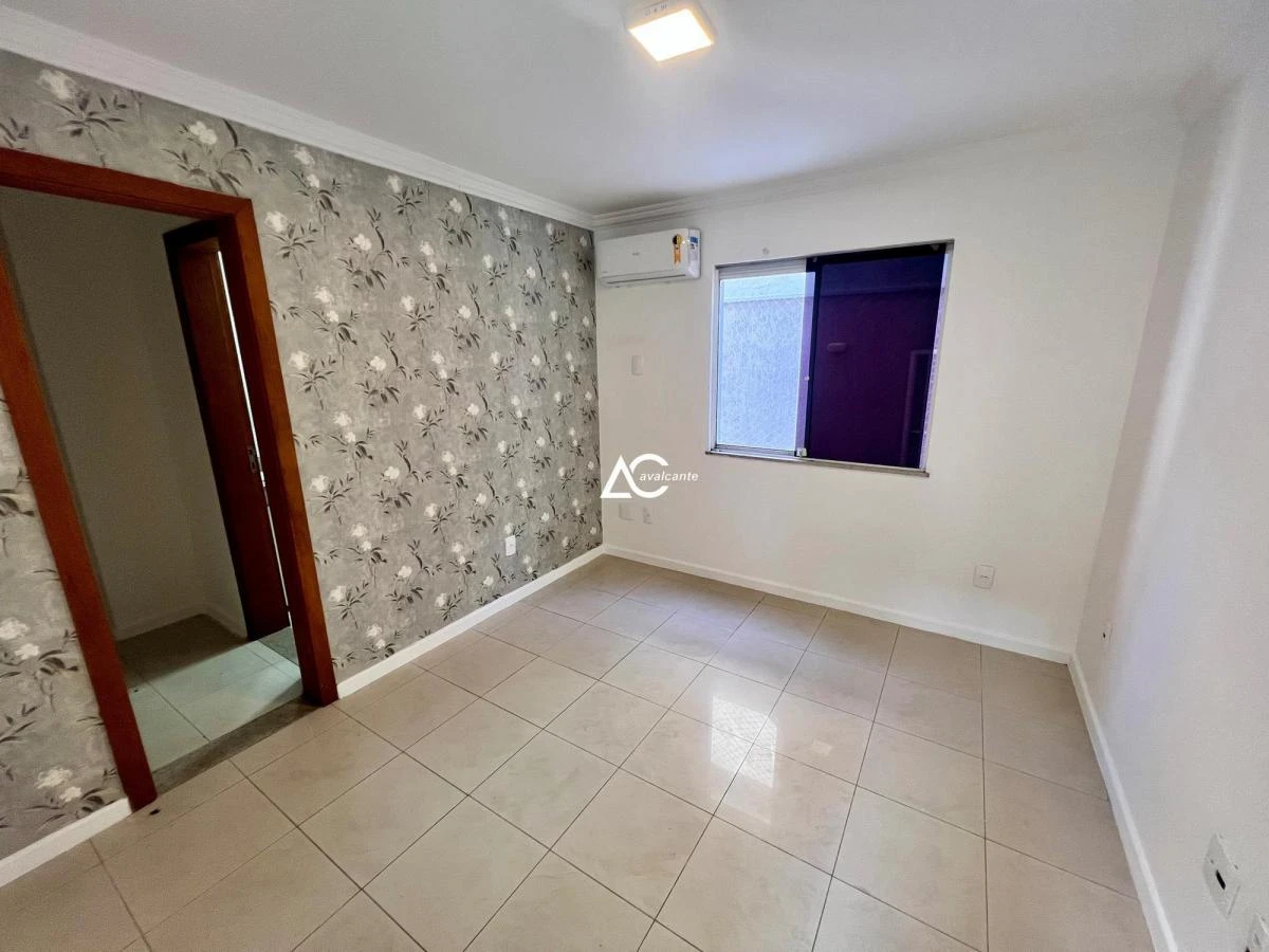 Detached home with 5 en-suite bedrooms and 541 m² — photo 44