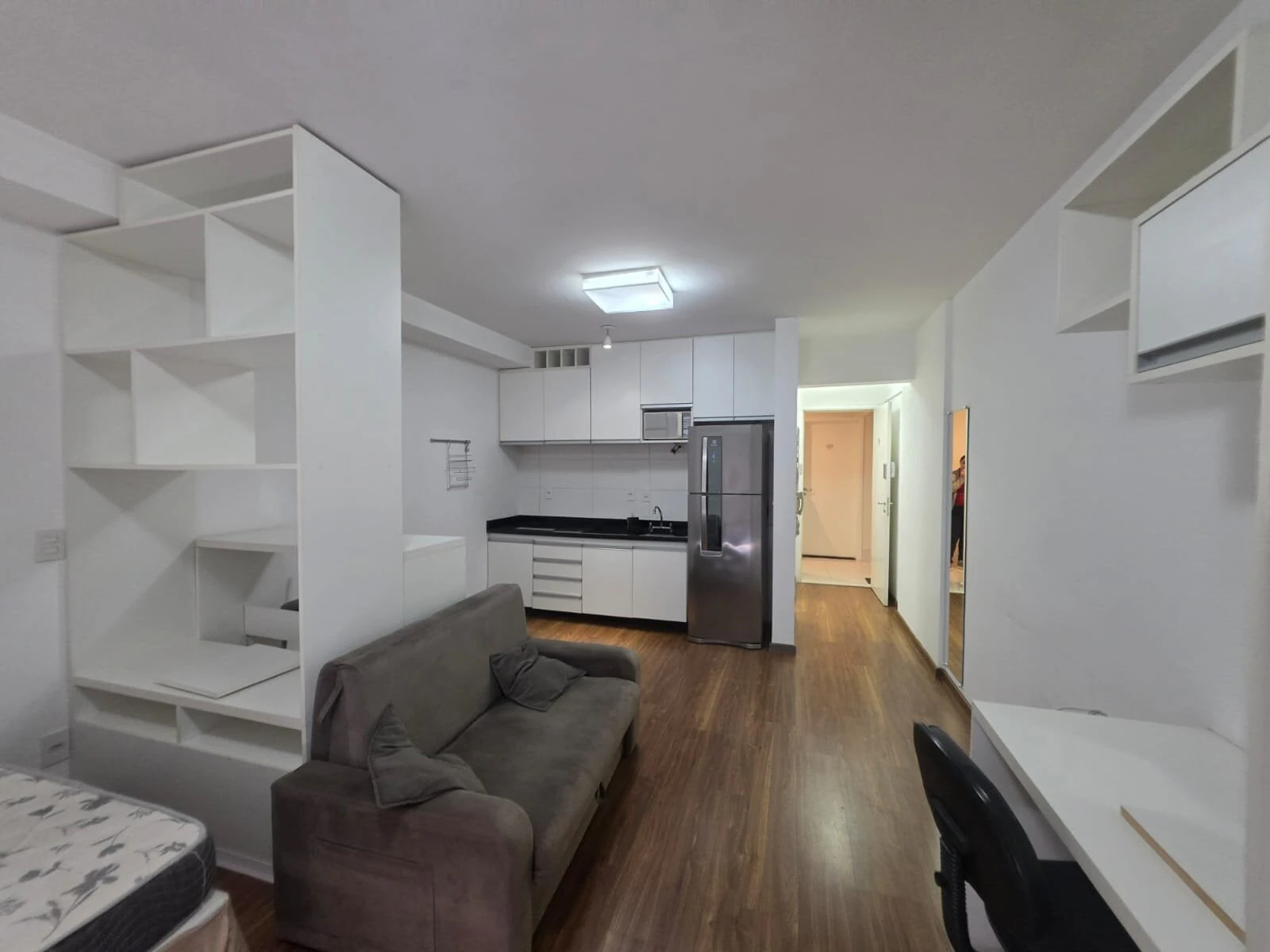 Furnished studio in a building with a sauna — photo 11