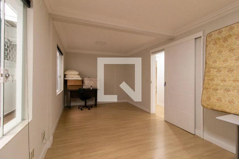 Rental house with 5 bedrooms and 290 m² — photo 11
