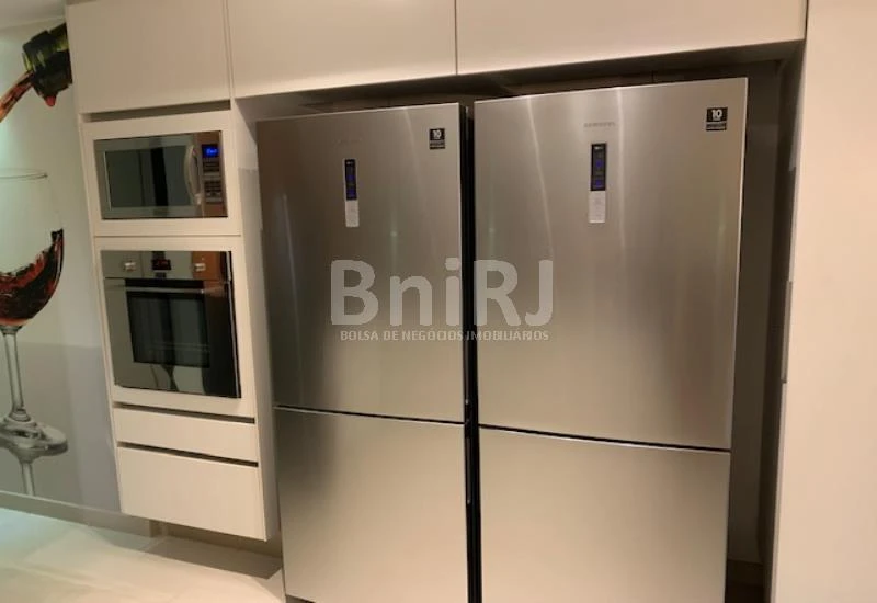 Apartamento mobiliado de 260 m² com 4 dormitórios e churrasqueira — photo 7