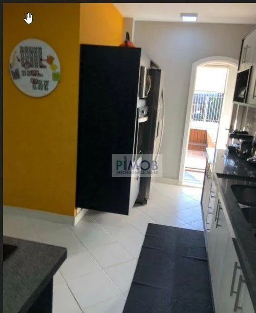 Top-floor apartment with 3 bedrooms and 330 m² — photo 22