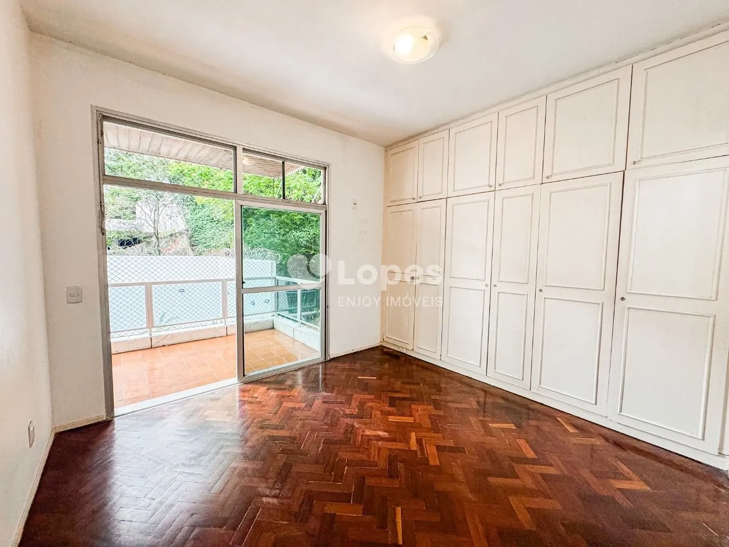 3-bedroom apartment with a home office — photo 14