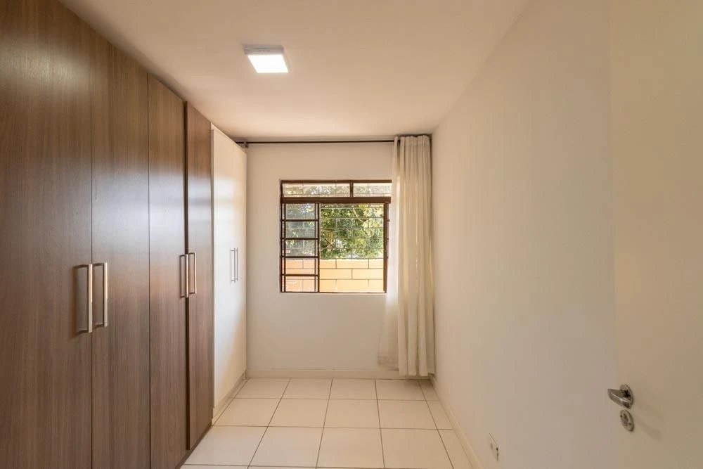 2-bedroom apartment with a grill on the balcony — photo 23