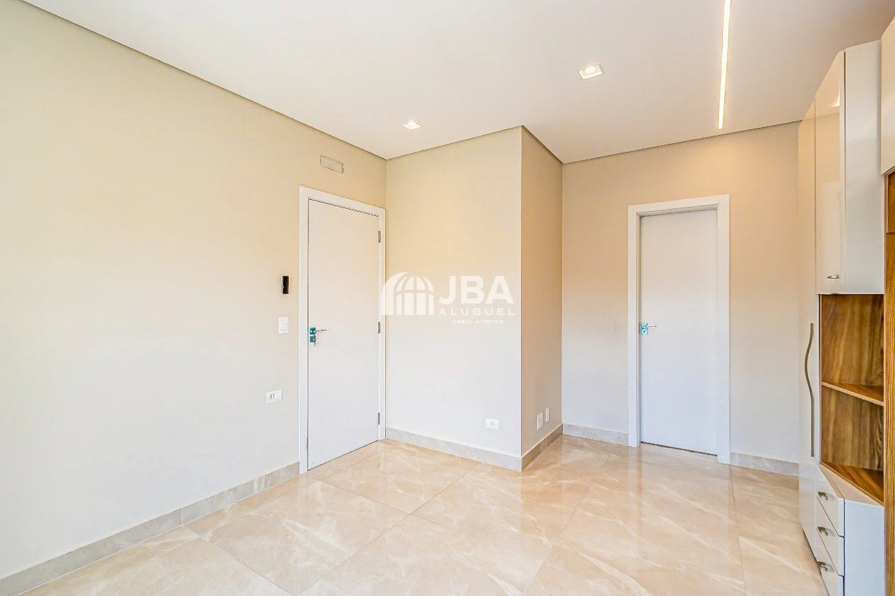 Casa de 125 m² con balcón gourmet y bañera — photo 16