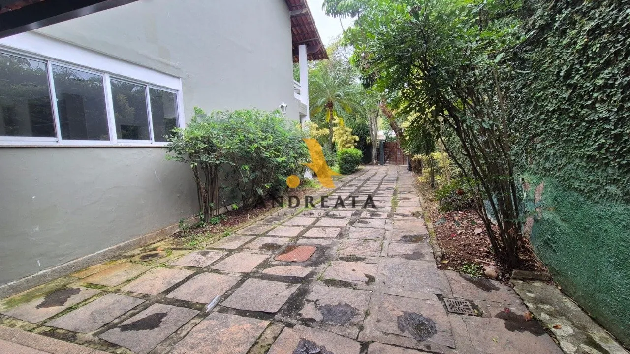 Unfurnished house with 5 bedrooms and 647 m² balcony — photo 53