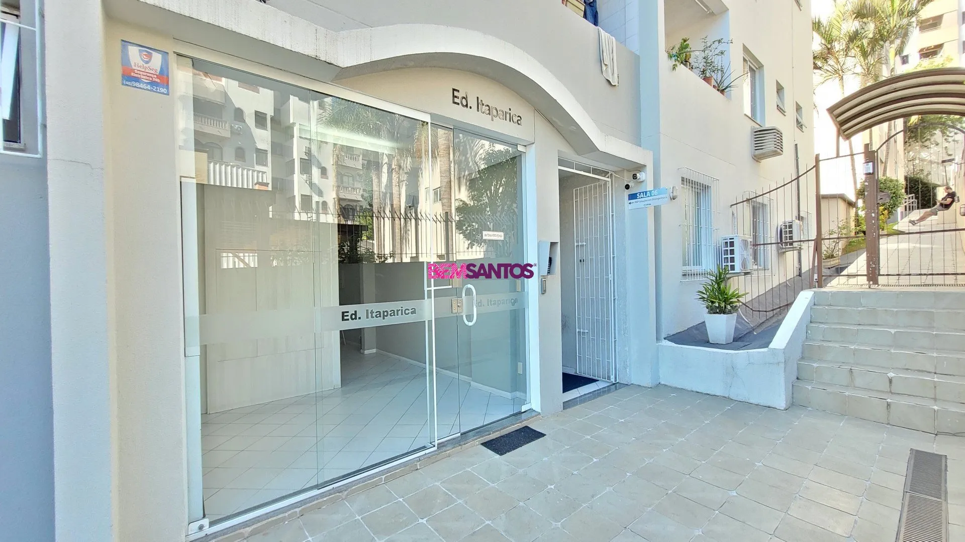 Apartamento de 3 dormitórios (1 suíte) com sacada — photo 22