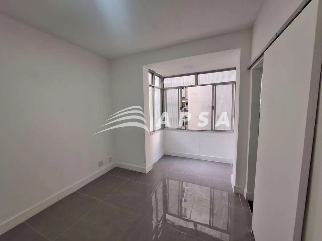 37 m² apartment with an open-plan kitchen and 1 bedroom — photo 17