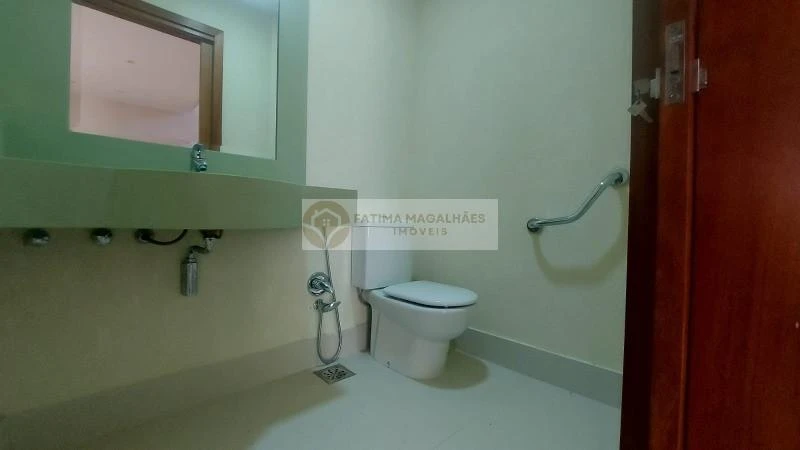 Casa com 6 quartos e 5 suítes, 1036 m² — photo 18