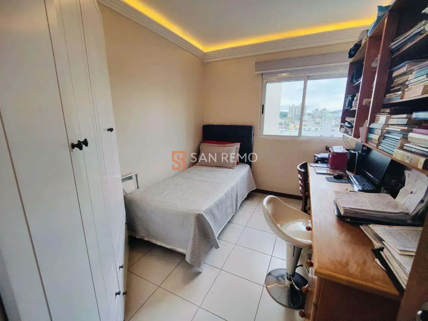 Меблированная квартира с 4 спальнями и 2 ванными — photo 3
