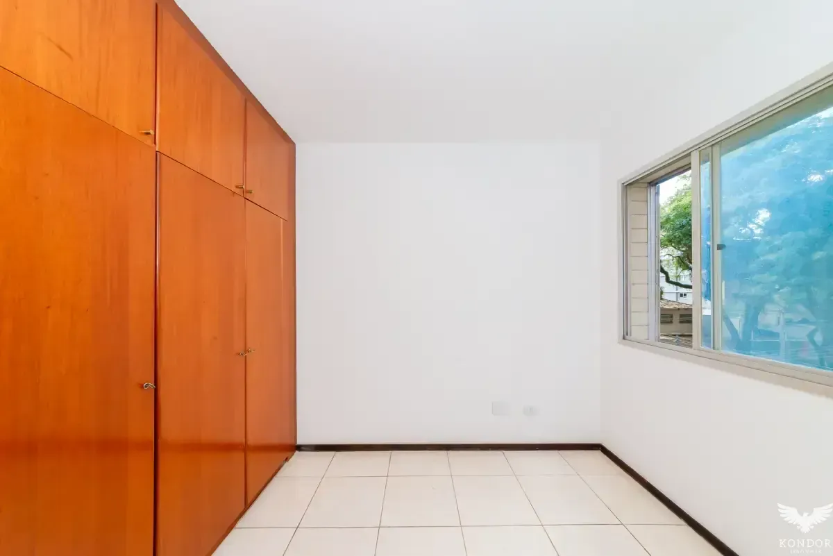 160 m² apartment with 3 bedrooms and 1 en-suite — photo 28