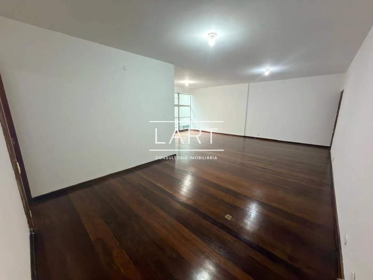 3-bedroom apartment with 159 m² and 1 parking space — photo 12