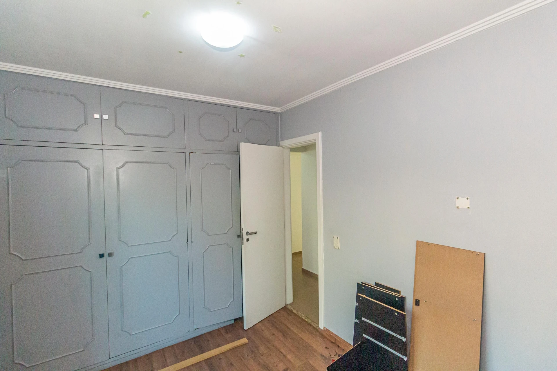 Apartamento mobiliado com 4 quartos e 3 banheiros — photo 3
