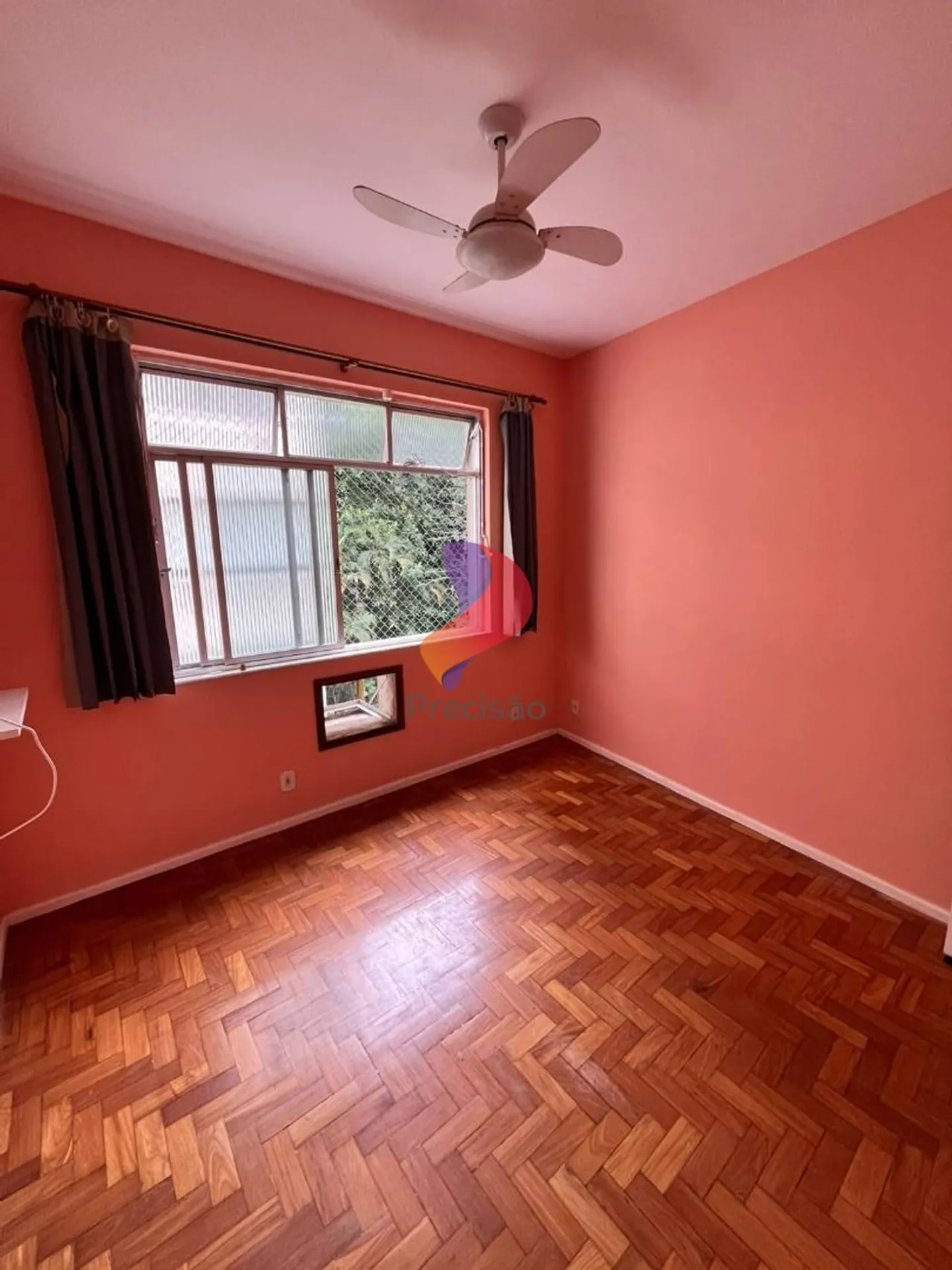 Apartment, 32 m², with wood or laminate floors — photo 15