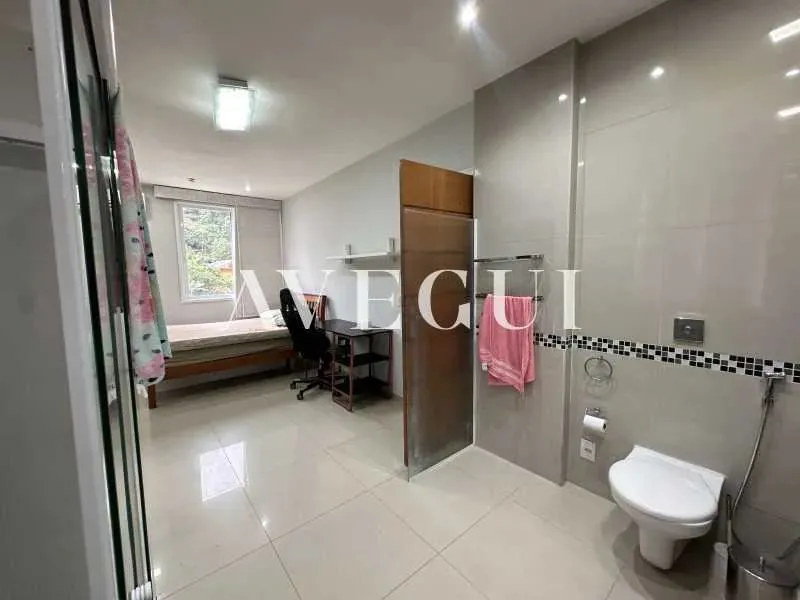 Furnished 5-bedroom apartment 200 m² with a closed kitchen — photo 10