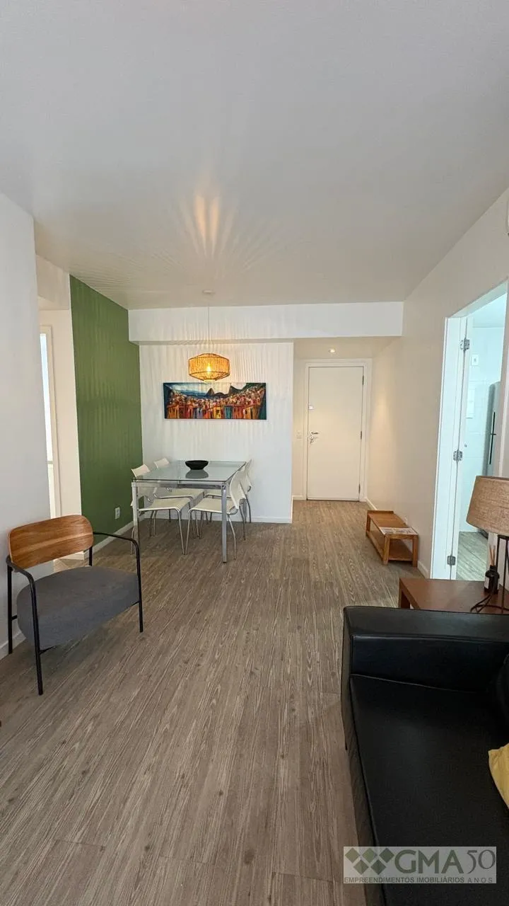 Apartamento com 2 quartos, 2 banheiros e varanda — photo 17