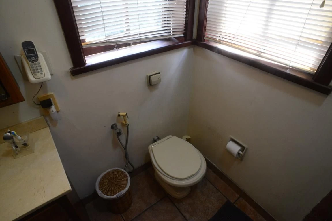 Casa mobiliada com 6 quartos e 5 suítes, com jardim — photo 64