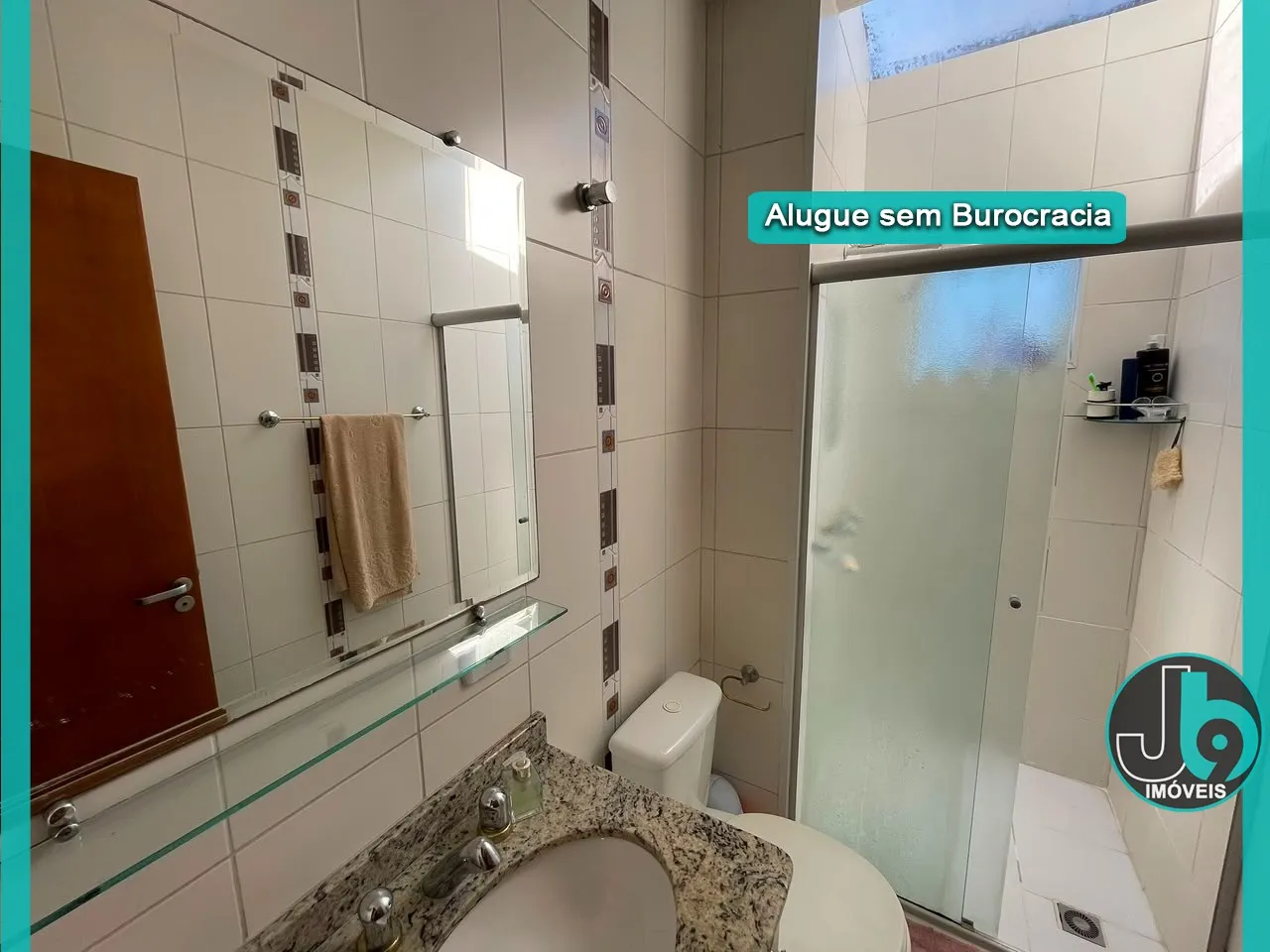 143 m² townhouse with 3 bedrooms and 5 parking spots — photo 25