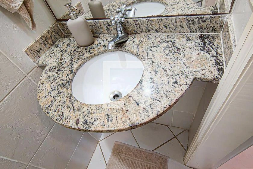 Casa com 6 quartos e 300 m², vaga incluída — photo 44
