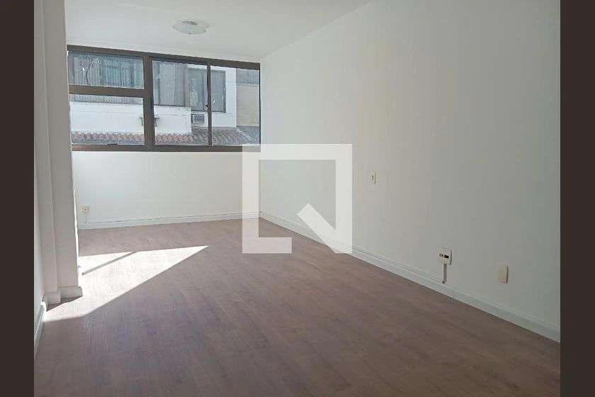130 m² apartment with 3 bedrooms and a balcony — photo 30