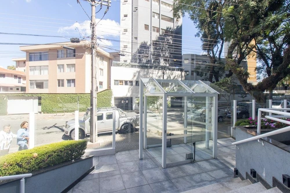 Departamento de 4 dormitorios con bañera en Curitiba — photo 36