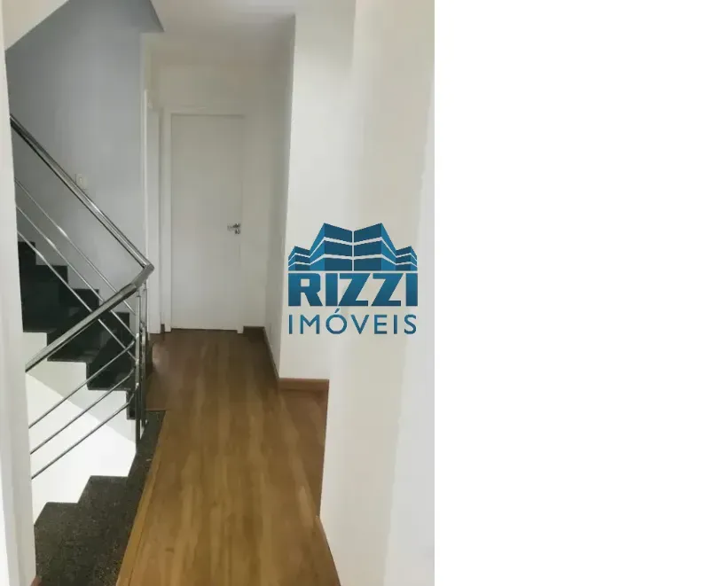 House with 4 bedrooms and a balcony with a built-in grill — photo 25