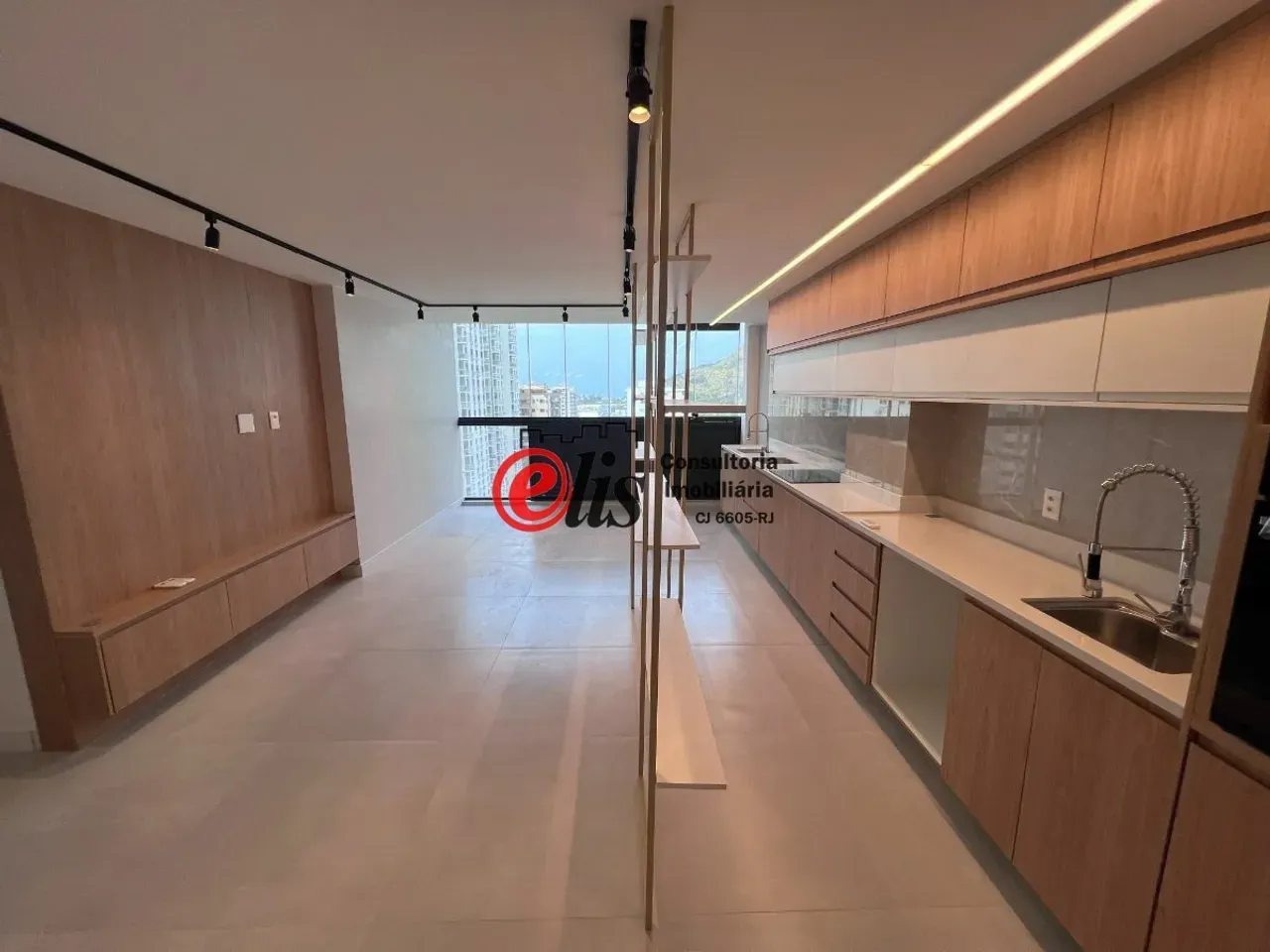 Apartment, 75 m², with floor-to-ceiling windows — photo 6