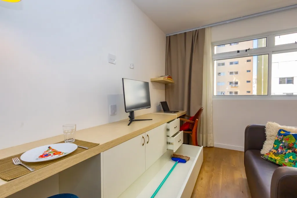 Furnished 31 m² studio with open-plan kitchen — photo 22