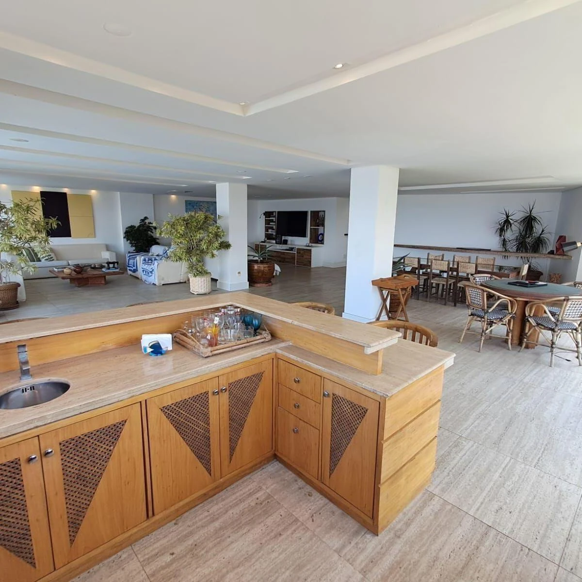 Furnished 4-bedroom house with 1450 m² and 4 parking — photo 19
