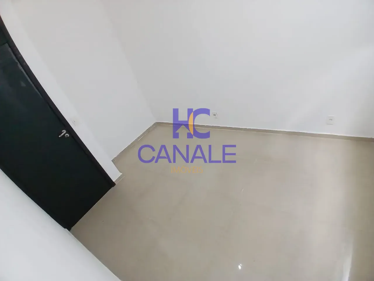 Apartamento com 3 quartos, 1 banheiro e cozinha separada — photo 18