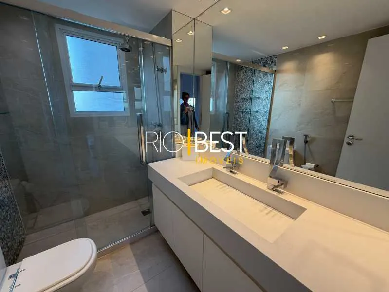 Apartment with 3 bedrooms and 4 bathrooms — photo 9