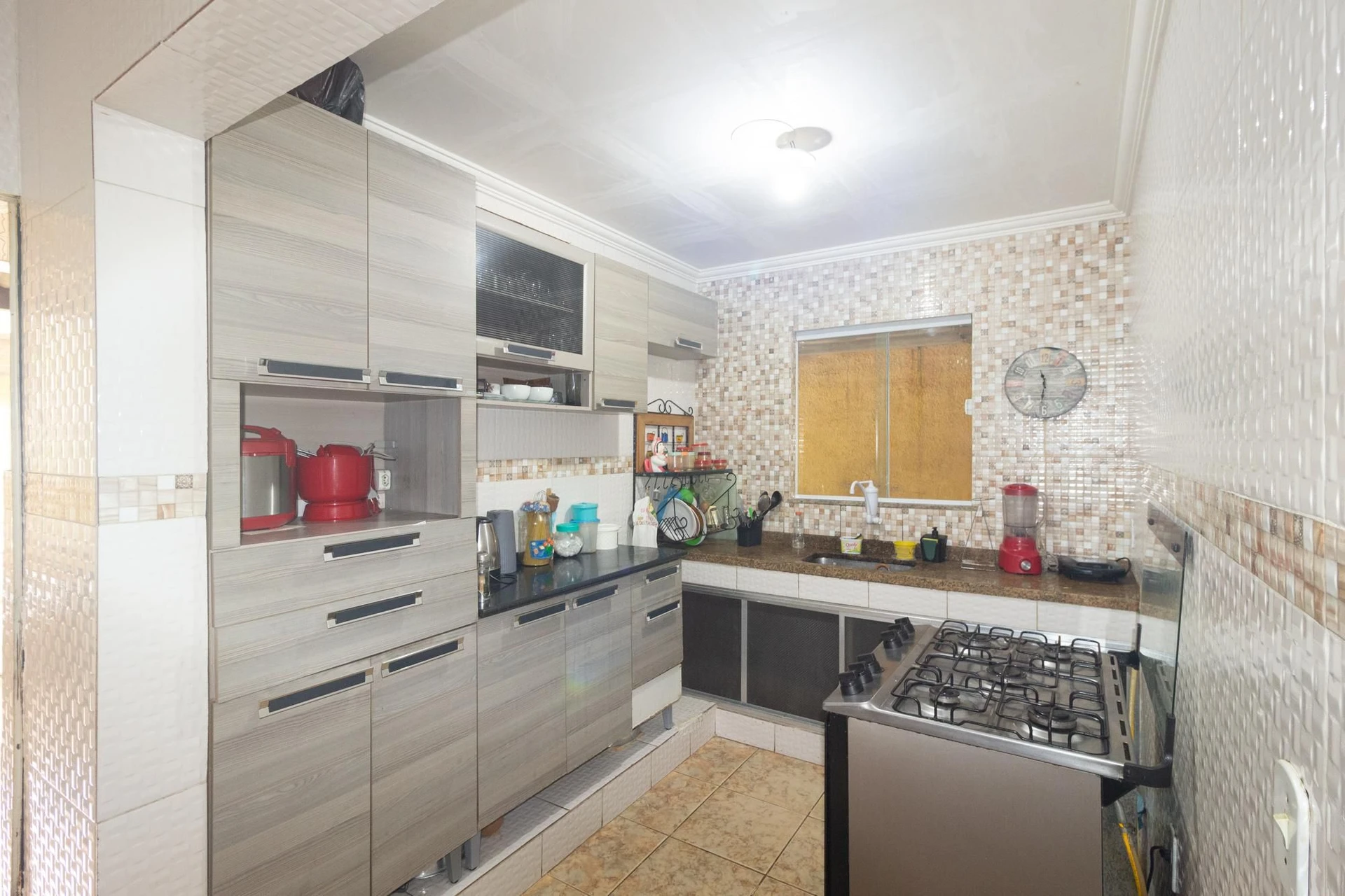 360 m² house with a home office and a garden — photo 2