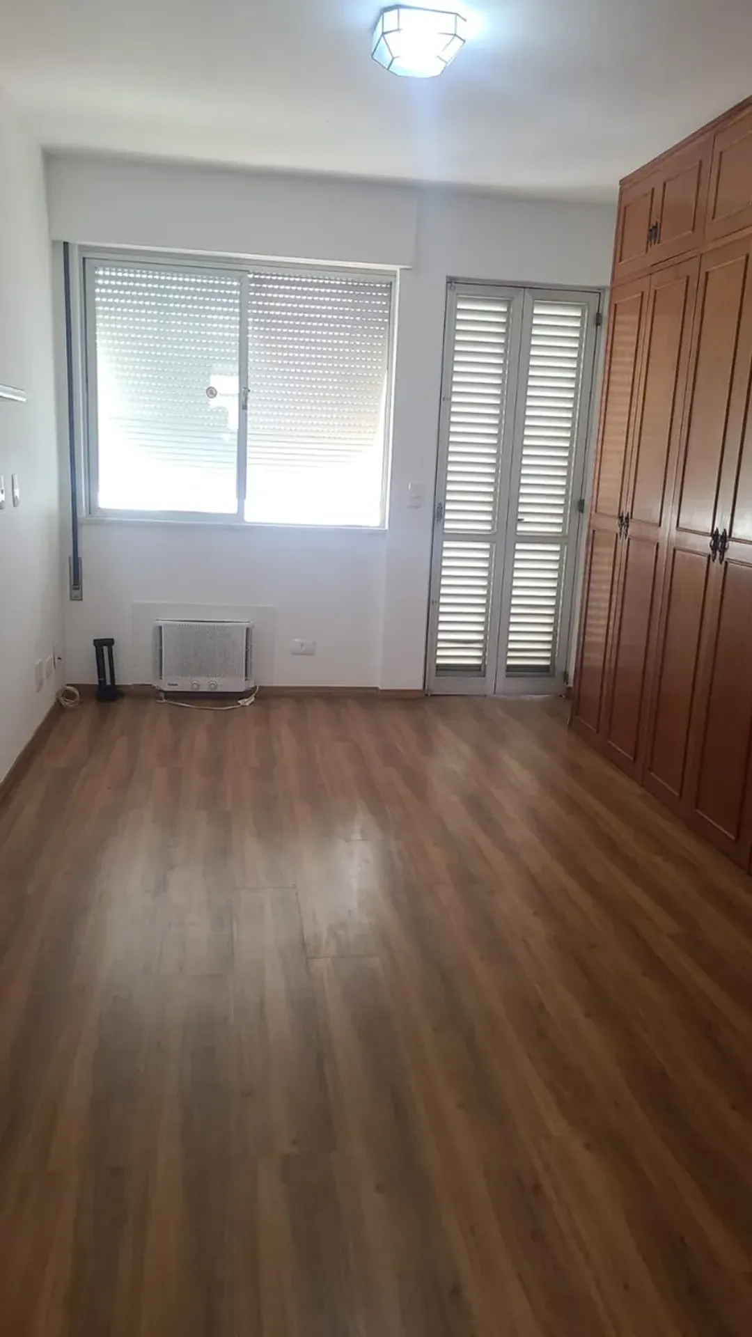 3-bedroom apartment with a bathtub in Rio de Janeiro — photo 29